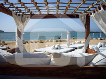 outdoor_8627365