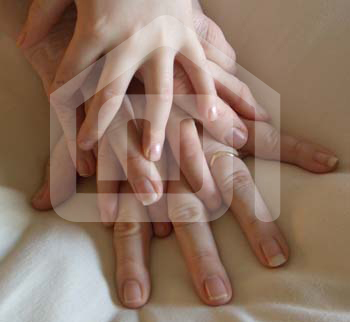 pessoas_xMWCJLhF4j3r0FZxITe0LCeEPjGbd7NYWo5lVydV[1]